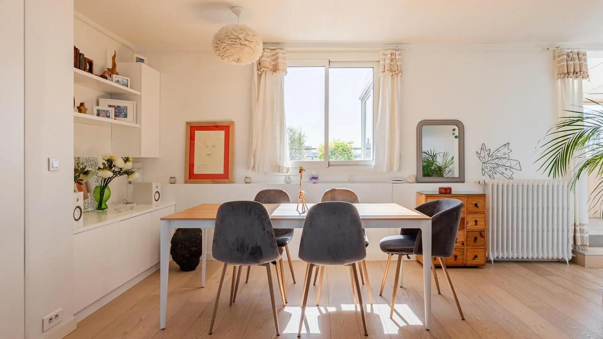 Apartment Veeve - Romantic Terrace Paris